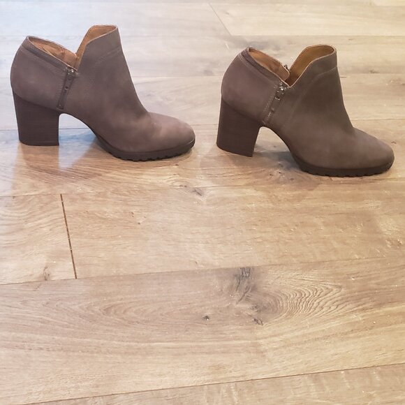 Booties Suede High Heel Grey Lucky Brand Natlee (11M) - Picture 1 of 6